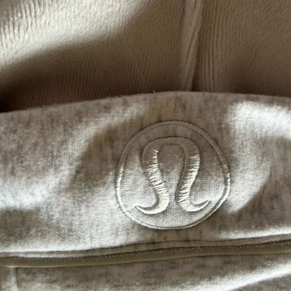Lululemon Special Edition (Rare) Holiday Velour Lined Scuba Hoodie - Picture 8 of 10